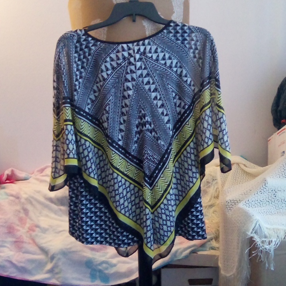 (2 for $20) Cape/Poncho Top - Picture 2 of 5